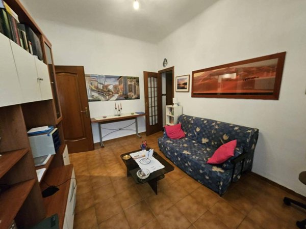 appartamento in vendita a Genova in zona Marassi