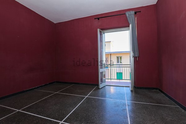 appartamento in vendita a Genova in zona Sampierdarena