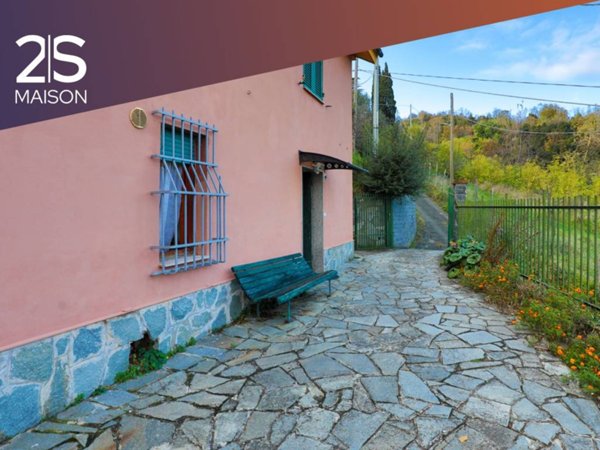 casa indipendente in vendita a Genova in zona Murta