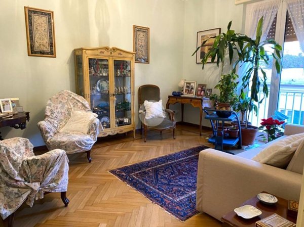 appartamento in vendita a Genova in zona Castelletto