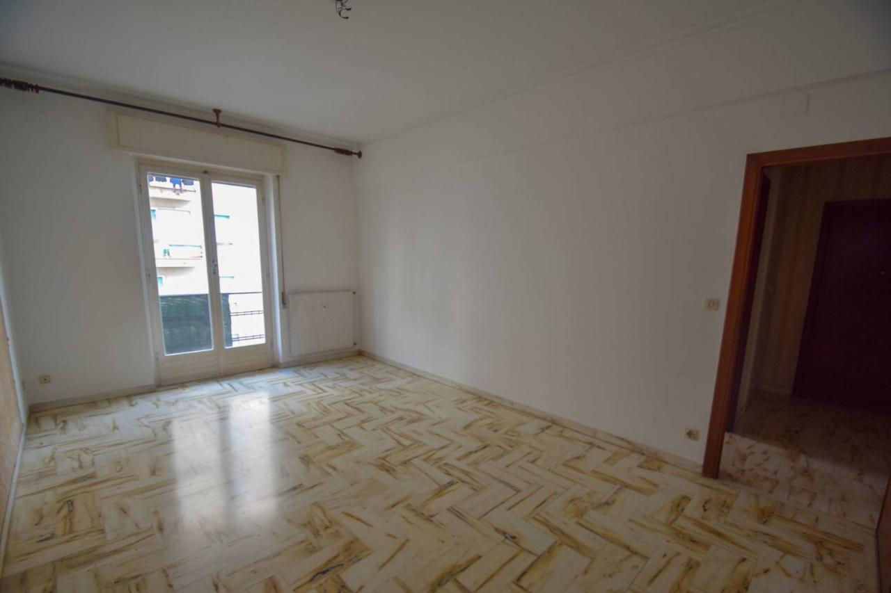 appartamento in vendita a Genova in zona Palmaro / Pra'