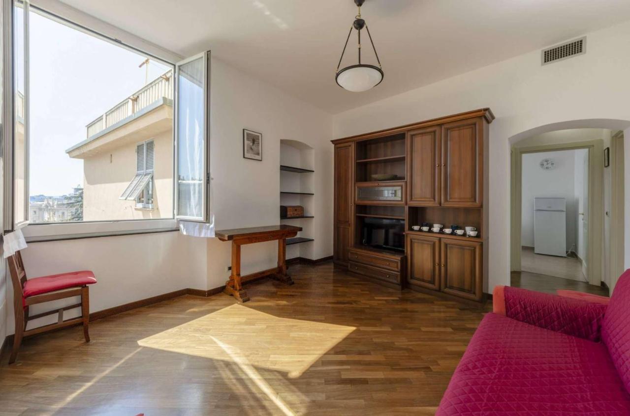 appartamento in vendita a Genova in zona Lagaccio / Granarolo