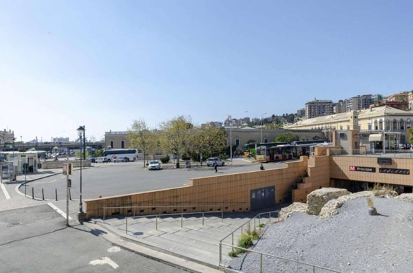 appartamento in vendita a Genova in zona Lagaccio / Granarolo