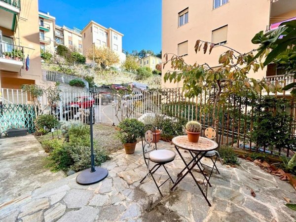 appartamento in vendita a Genova in zona Pegli