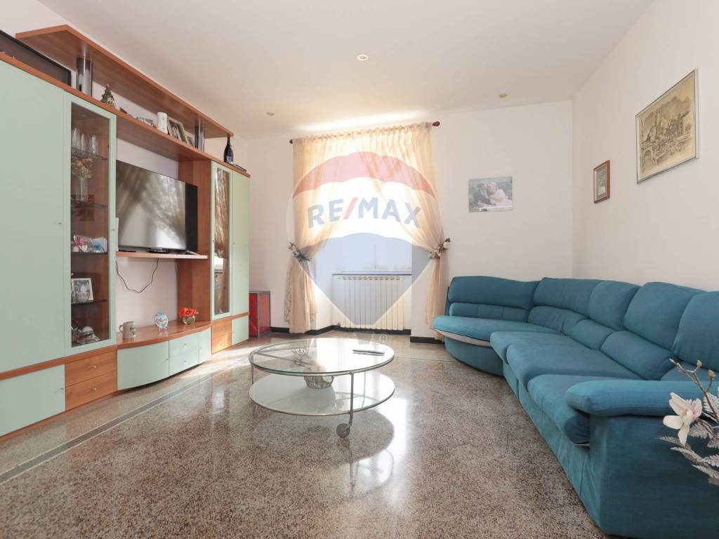appartamento in vendita a Genova in zona Struppa