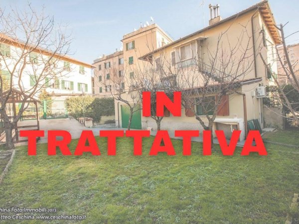casa indipendente in vendita a Genova in zona Molassana