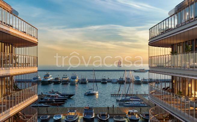 appartamento in vendita a Genova in zona Carignano