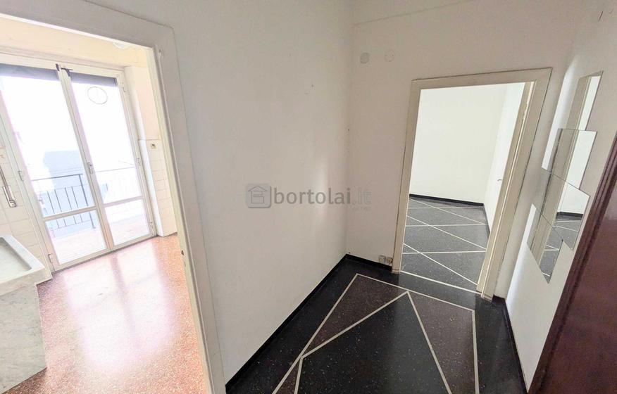 appartamento in vendita a Genova in zona Marassi