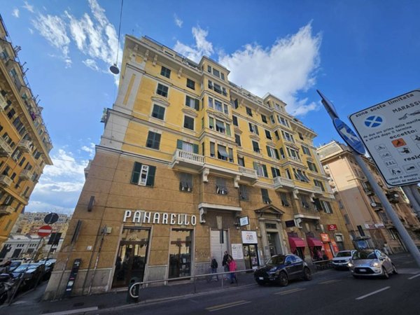 appartamento in vendita a Genova in zona Marassi