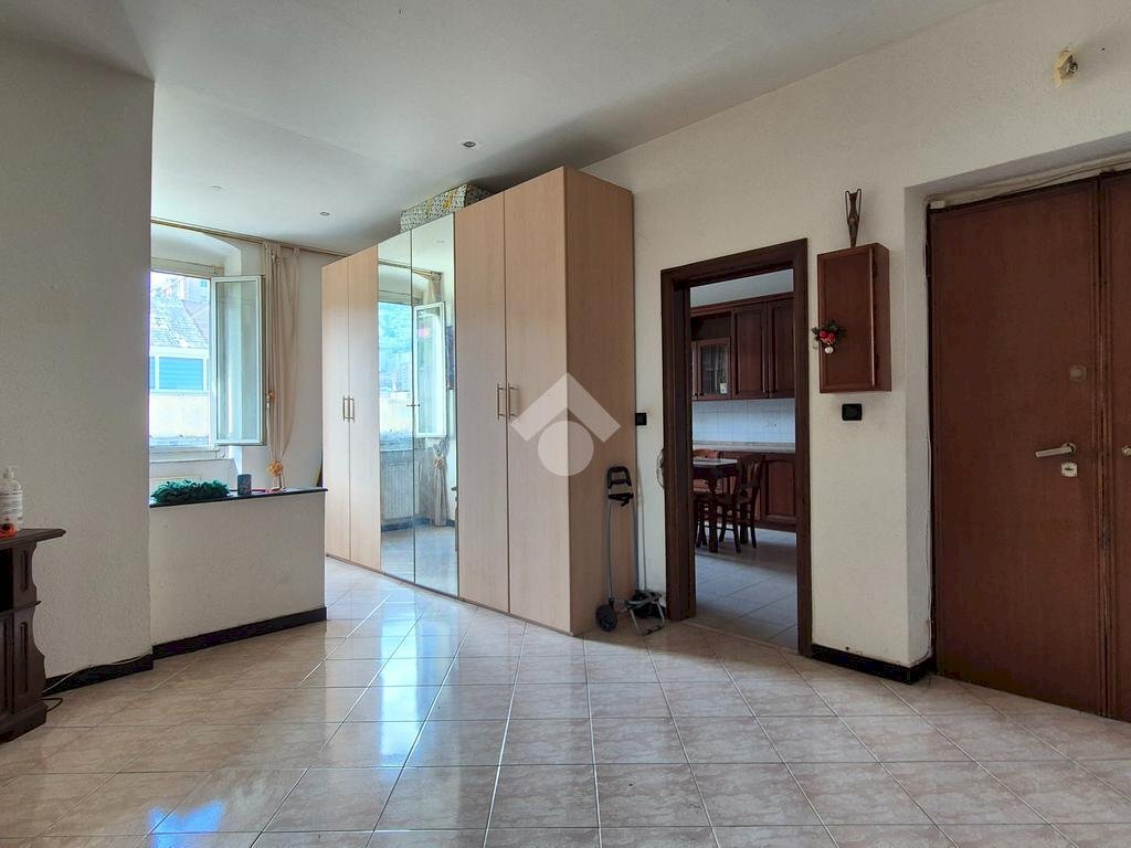 appartamento in vendita a Genova in zona Marassi