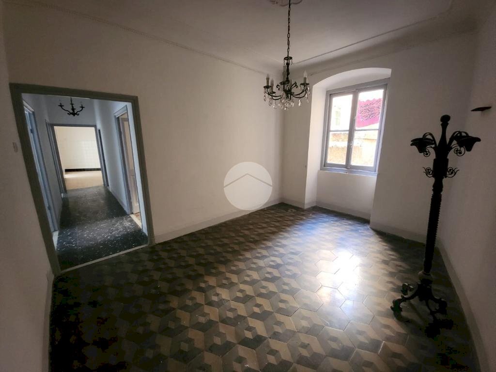 appartamento in vendita a Genova in zona Certosa