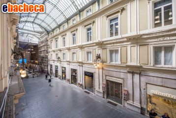 ufficio in vendita a Genova in zona Centro Storico