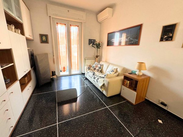 appartamento in vendita a Genova in zona Lagaccio / Granarolo