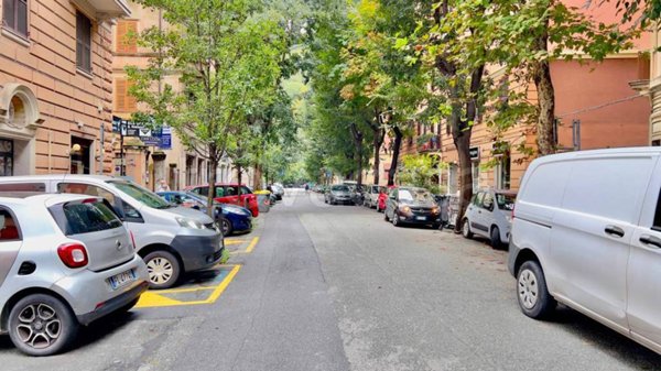 appartamento in vendita a Genova in zona Bolzaneto