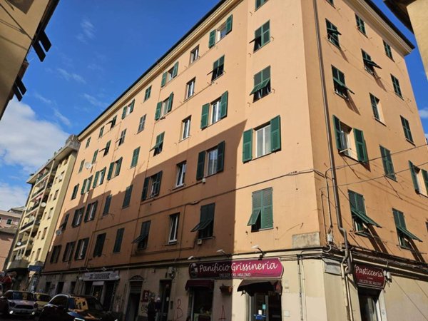 appartamento in vendita a Genova in zona Marassi