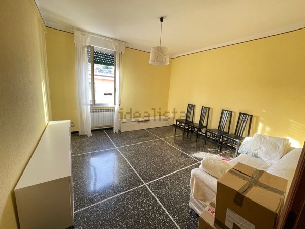 appartamento in vendita a Genova in zona Sturla