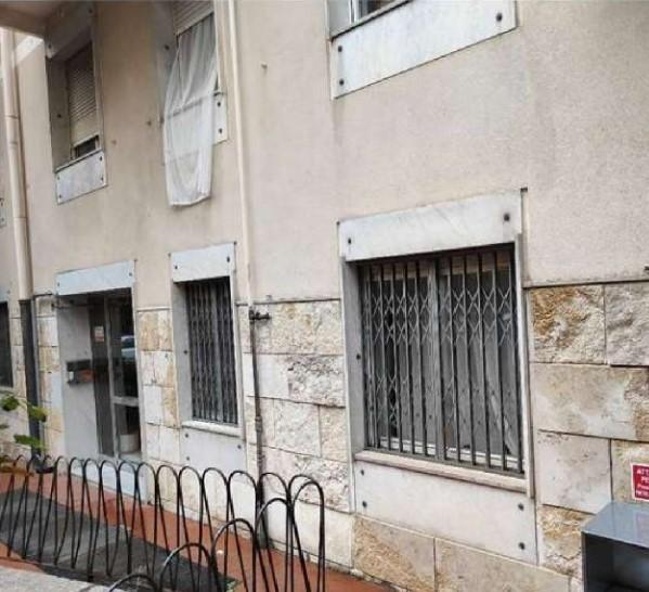 appartamento in vendita a Genova in zona Lagaccio / Granarolo