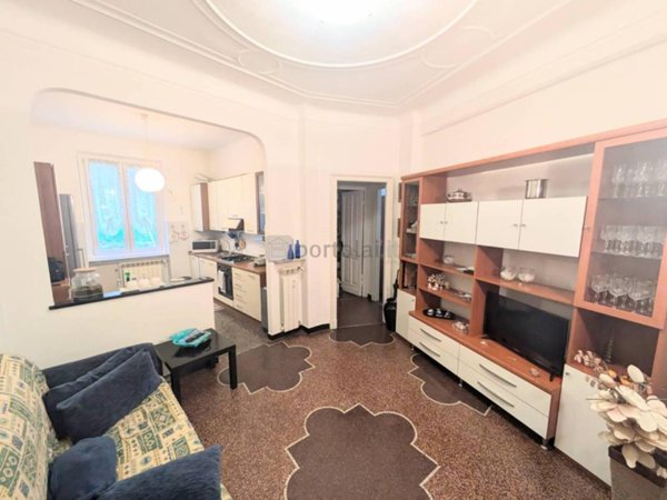 appartamento in vendita a Genova in zona Marassi