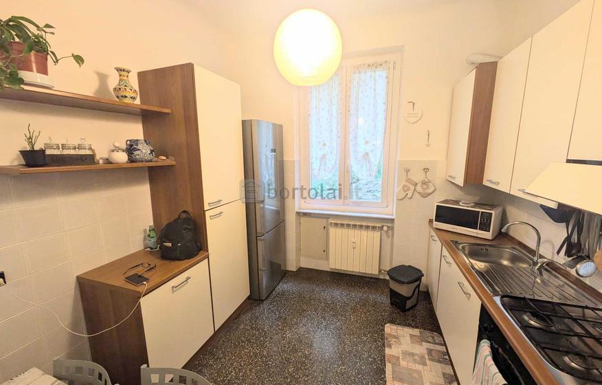 appartamento in vendita a Genova in zona Marassi