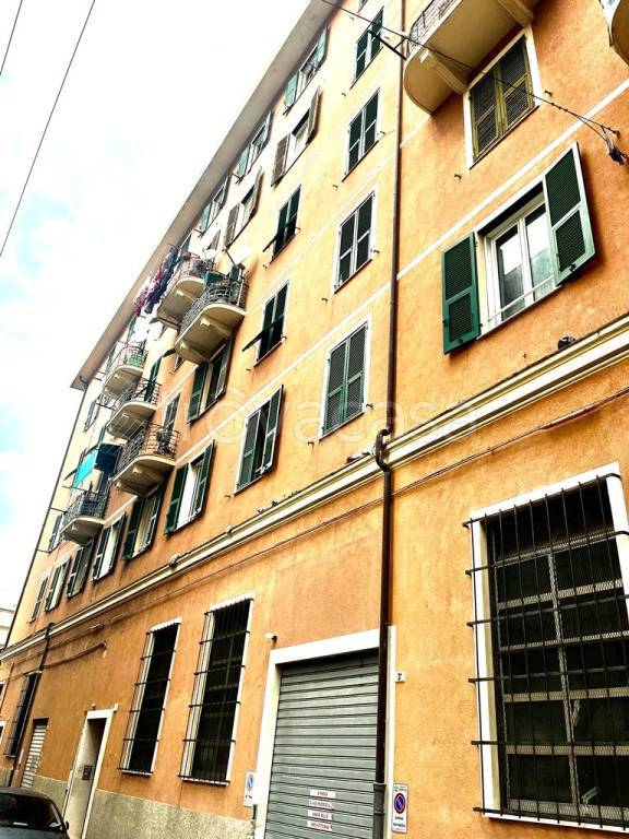 appartamento in vendita a Genova in zona Cornigliano