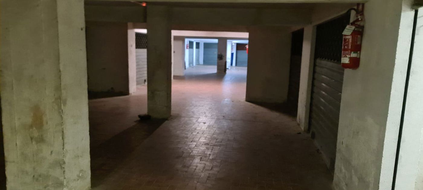 appartamento in vendita a Genova in zona Rivarolo
