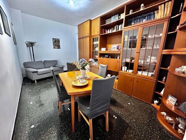 appartamento in vendita a Genova in zona Pegli