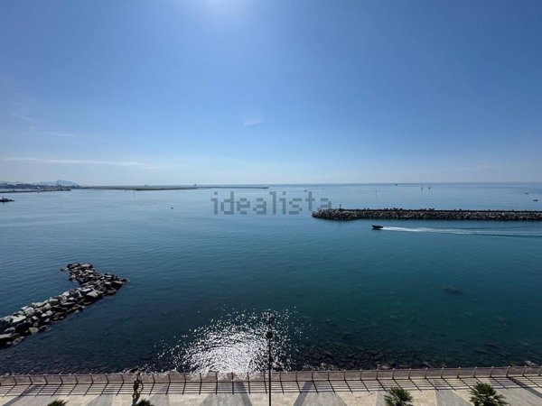 appartamento in vendita a Genova in zona Pegli