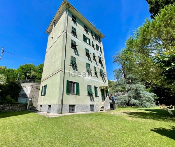 appartamento in vendita a Genova in zona Struppa