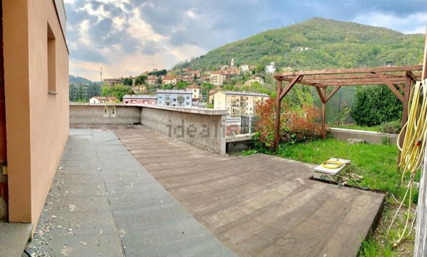 appartamento in vendita a Genova in zona Struppa