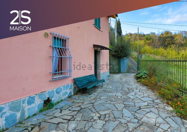 casa indipendente in vendita a Genova in zona Bolzaneto