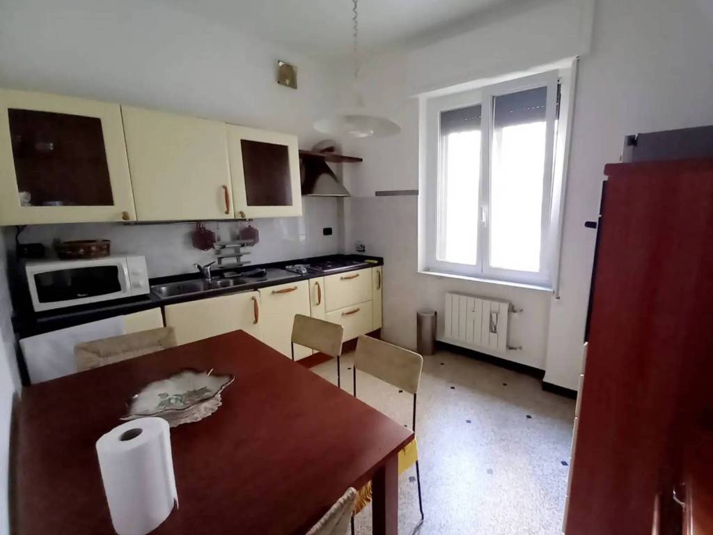 appartamento in vendita a Genova in zona Pegli