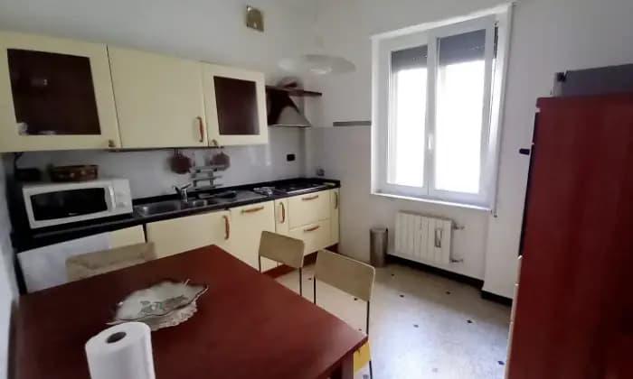 appartamento in vendita a Genova in zona Pegli