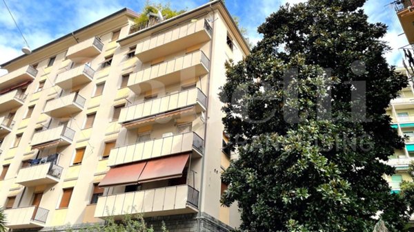 appartamento in vendita a Genova in zona Sampierdarena