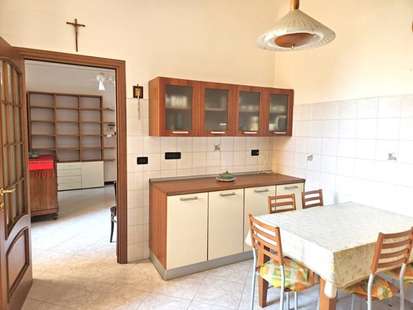 appartamento in vendita a Genova in zona Oregina