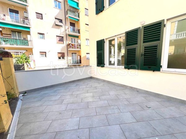 appartamento in vendita a Genova in zona Sestri Ponente