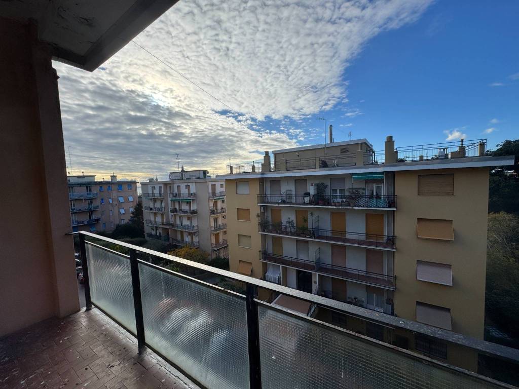 appartamento in vendita a Genova in zona Pegli