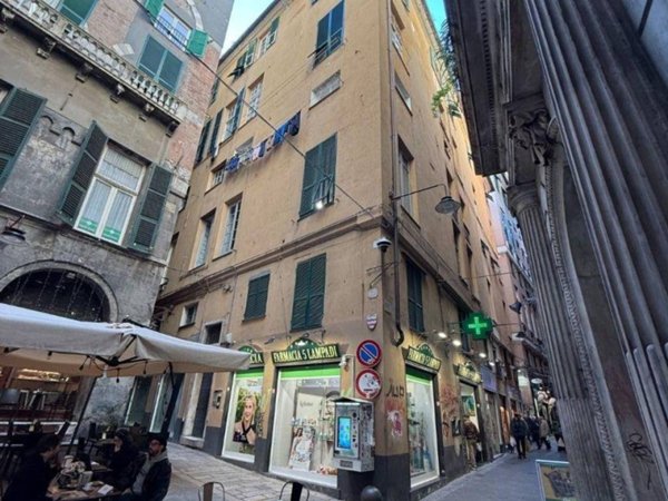 intera palazzina in vendita a Genova in zona Centro Storico