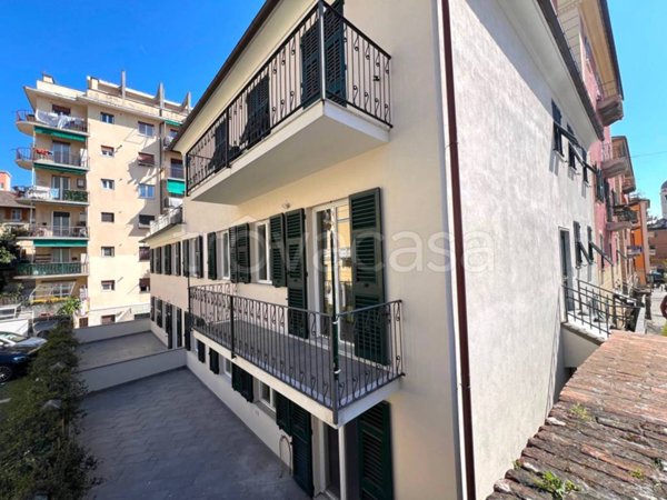 appartamento in vendita a Genova in zona Sestri Ponente