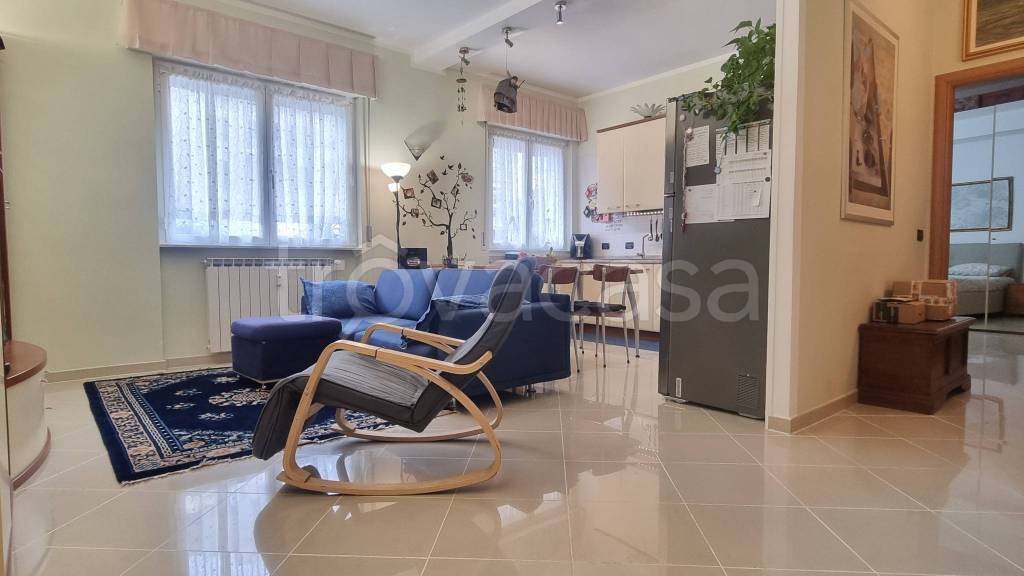 appartamento in vendita a Genova in zona Quezzi
