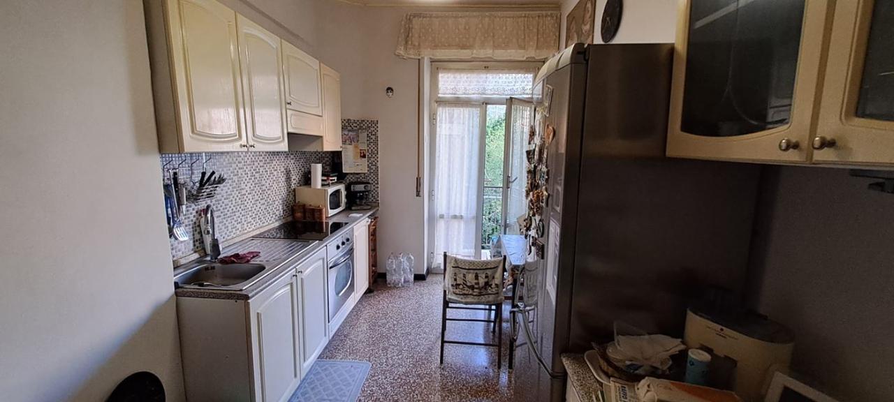 appartamento in vendita a Genova in zona Lagaccio / Granarolo