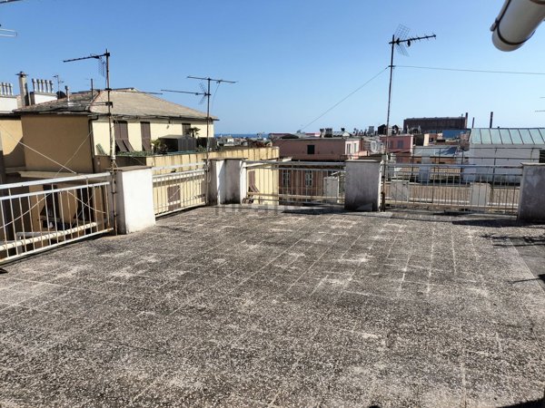 appartamento in vendita a Genova in zona Cornigliano