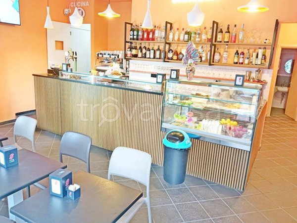 quadrivano in vendita a Genova in zona Marassi