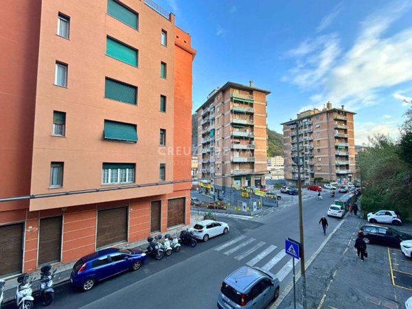 appartamento in vendita a Genova in zona Molassana