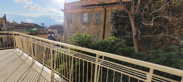 appartamento in vendita a Genova in zona Lagaccio / Granarolo
