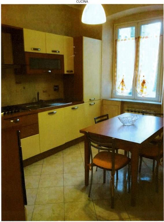 appartamento in vendita a Genova in zona Rivarolo