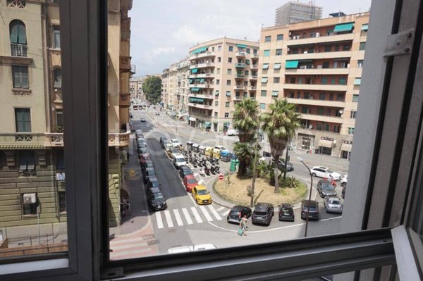 appartamento in vendita a Genova in zona Sampierdarena
