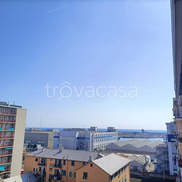 appartamento in vendita a Genova in zona Sestri Ponente
