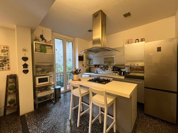 appartamento in vendita a Genova in zona Sampierdarena