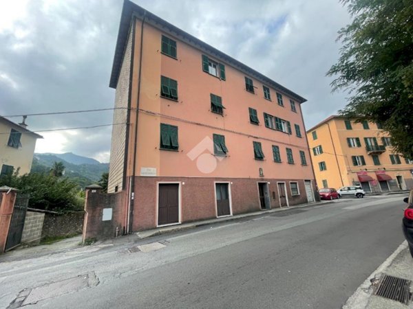 appartamento in vendita a Genova in zona Bolzaneto