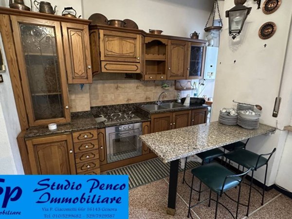 appartamento in vendita a Genova in zona Quezzi